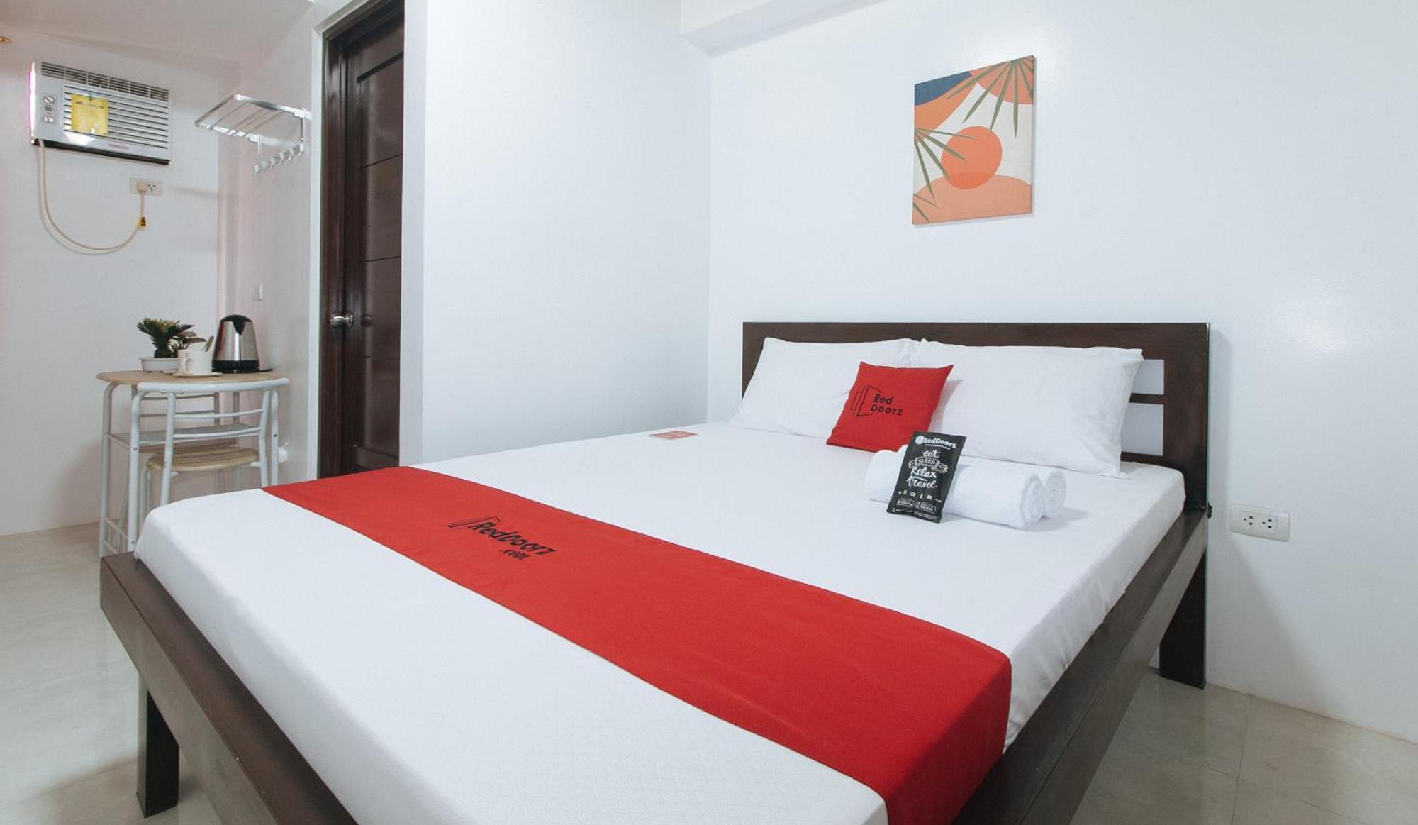 Reddoorz Near Ust Sampaloc Manila Hotel Exterior photo