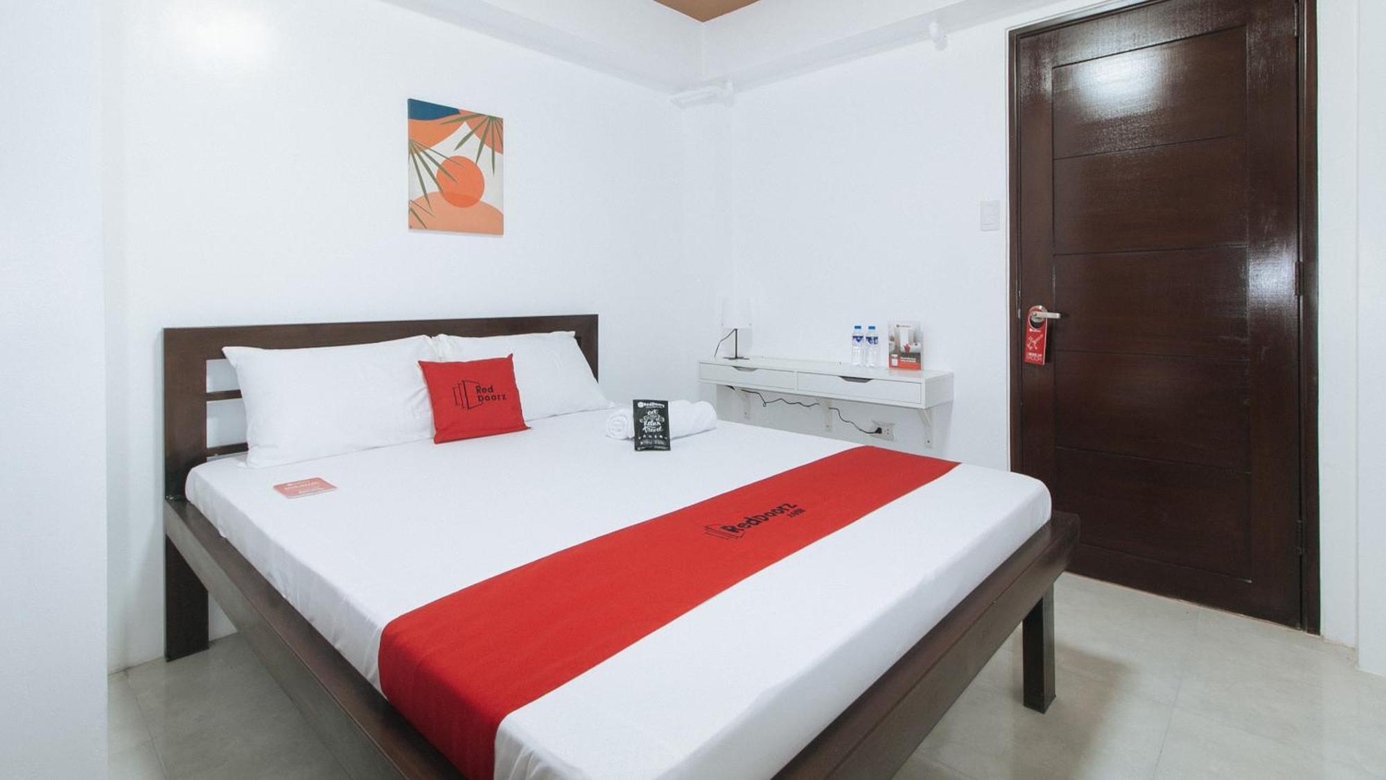 Reddoorz Near Ust Sampaloc Manila Hotel Exterior photo